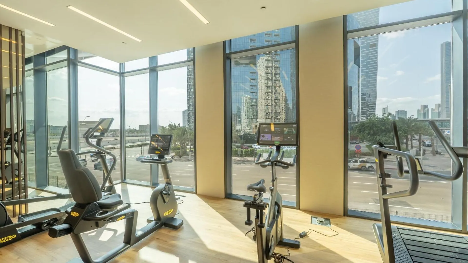 Luxurious 2 Bdr - Reem Nine - Full Mangroves & Sea Views - Beach - Table Pool - Sauna - Cinema - Big Gym - Calisthenics Studio Abu Dabi 0*,