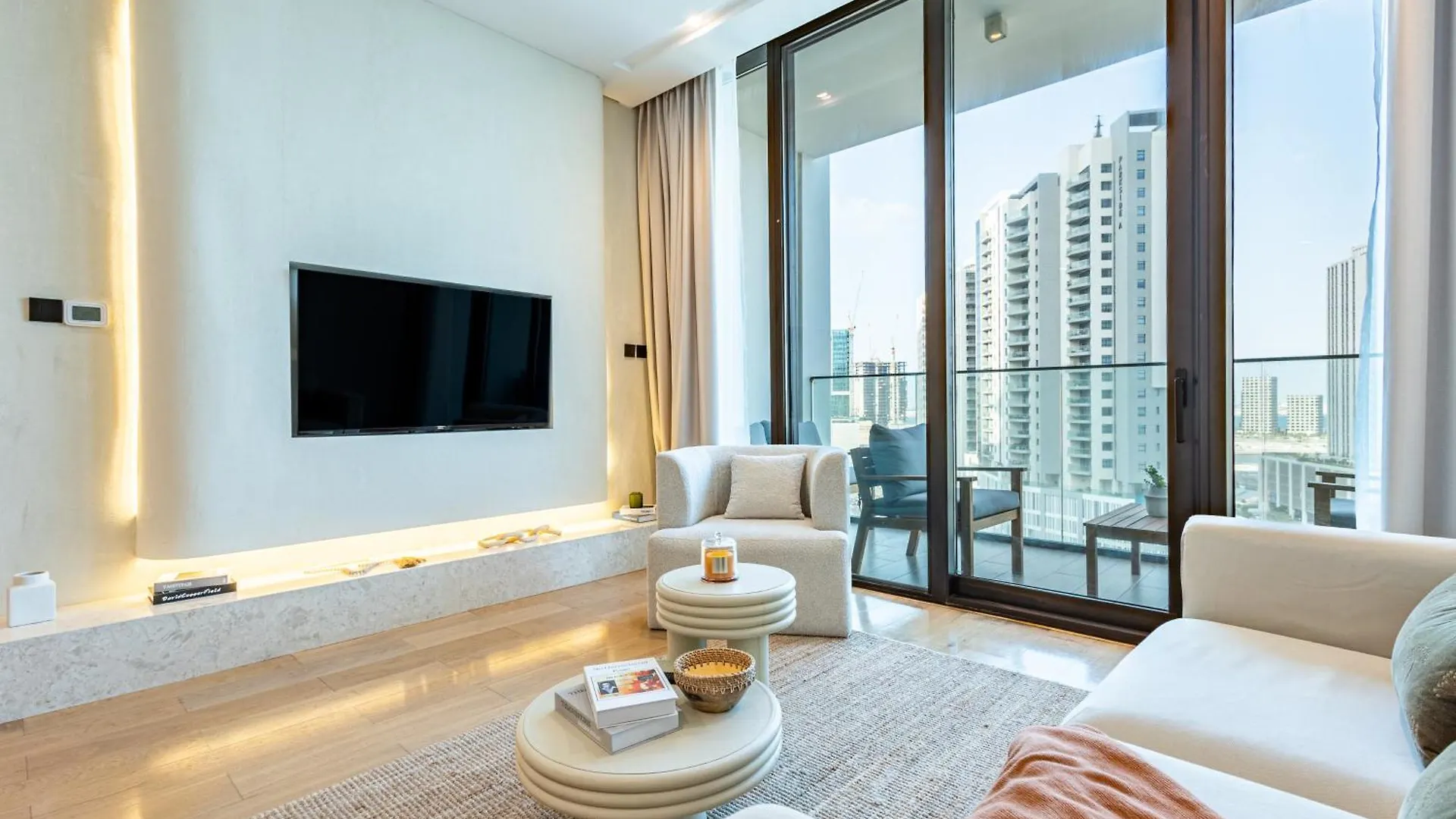 Luxurious 2 Bdr - Reem Nine - Full Mangroves & Sea Views - Beach - Table Pool - Sauna - Cinema - Big Gym - Calisthenics Studio Abu Dabi 0*,  Emiratos Árabes Unidos